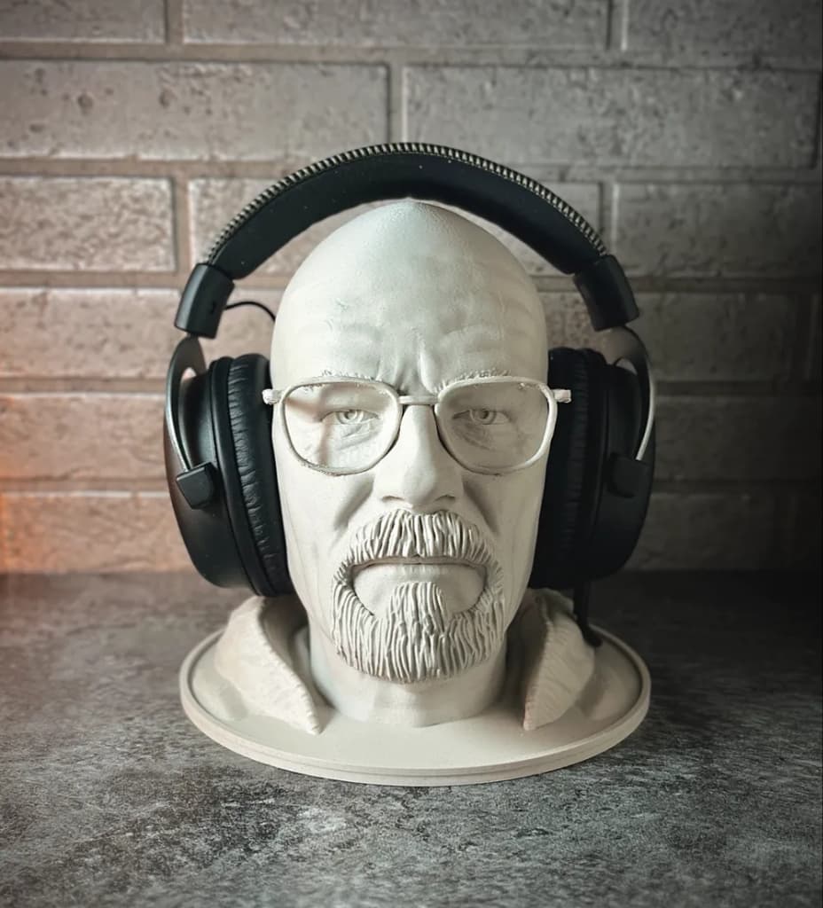 Heisenberg Headphone Stand